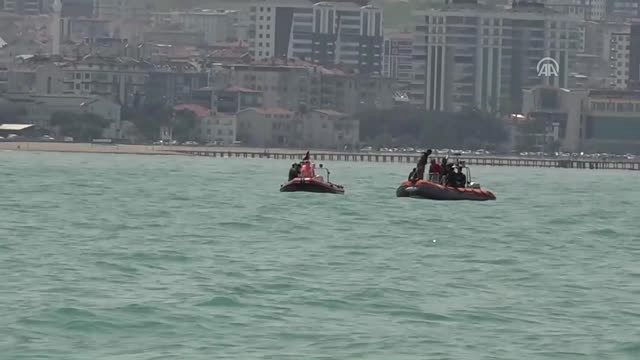 Batık Gemiye Dalış Yapıp Türk Bayrağı Açtılar