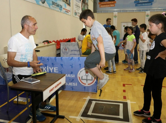 Samsun’da 19 Bin Öğrenciye Sportif Yetenek Taraması