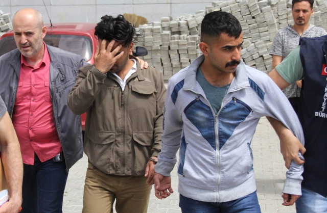 Samsun’da Suriyeli ve Iraklı Gaspçılar Tutuklandı