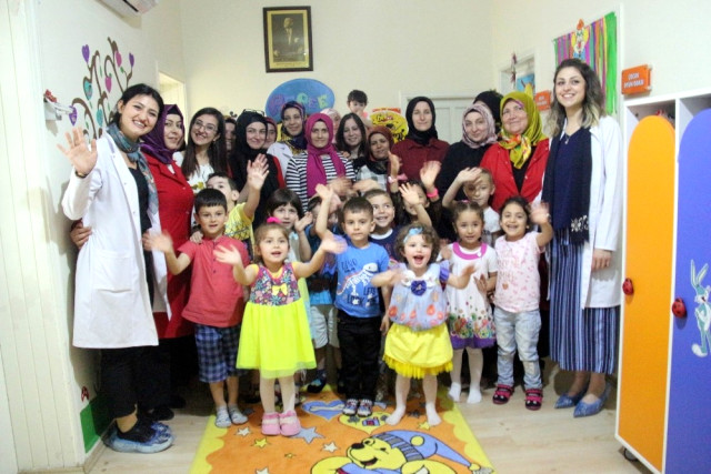 Çocuklar Suçtan Uzaklaşıyor, Anneler Para Kazanıyor