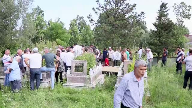 Kavaklı Sahili Açıklarındaki Teknenin Batması – Cemal Keskin’in Cenazesi Toprağa Verildi