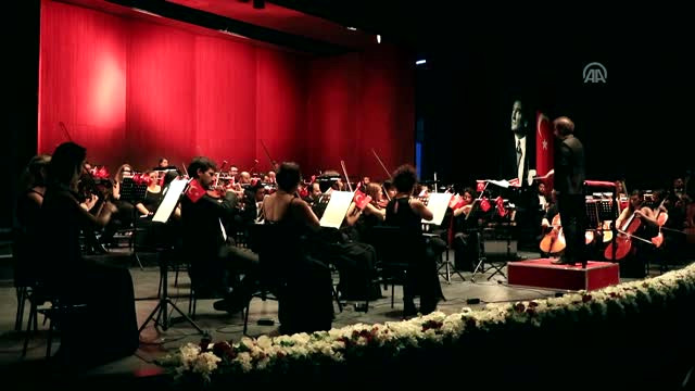 Samdob Cumhuriyet’in 95. Yılına Özel Konser Verdi