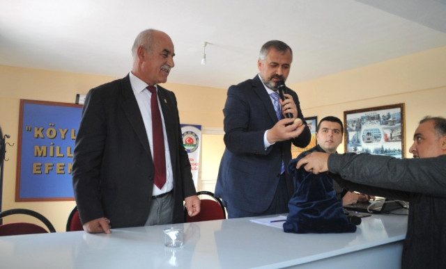 Bafra’da Tütün İndirme Kuraları Çekildi