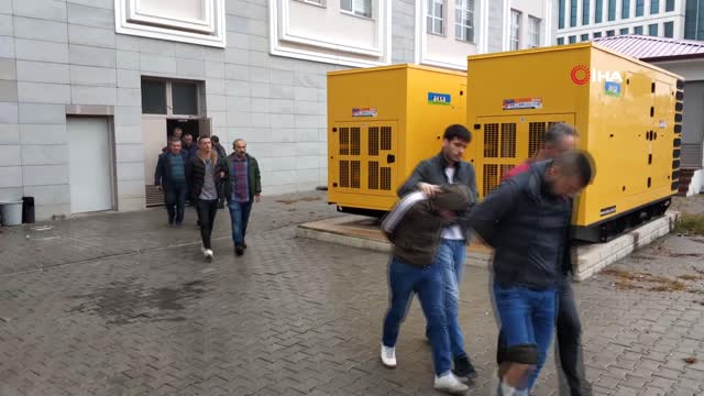 Samsun’da 6 Kişinin Yaralandığı Silahlı Çatışmayla İlgili 10 Kişi Adliyeye Sevk Edildi