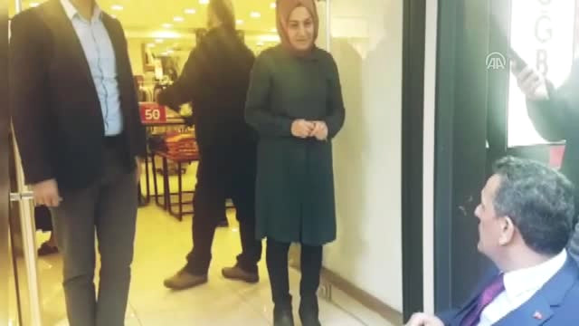 Engelsiz Yürüyüşe’ Katılan Vali Tekerlekli Sandalye Kullandı