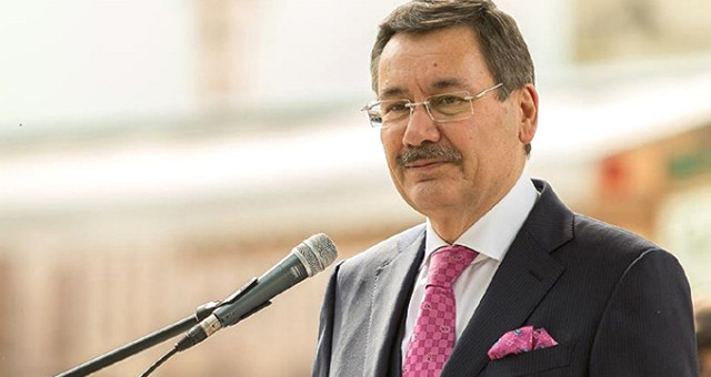 Gökçek, AK Parti’nin Görevden Aldığı İl Başkanını Topa Tuttu: İçimizde Gafiller Olabilir
