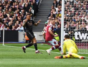 Premier Lig’de tepe karıştı! Arsenal, şampiyonluk yolunda üzücü tökezledi