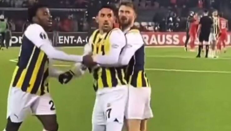 Bunlar taraftar değil, provokatör! İrfan Can Kahveci’nin neden çıldırıp tribüne koştuğu görüntü kaydında ortaya çıktı