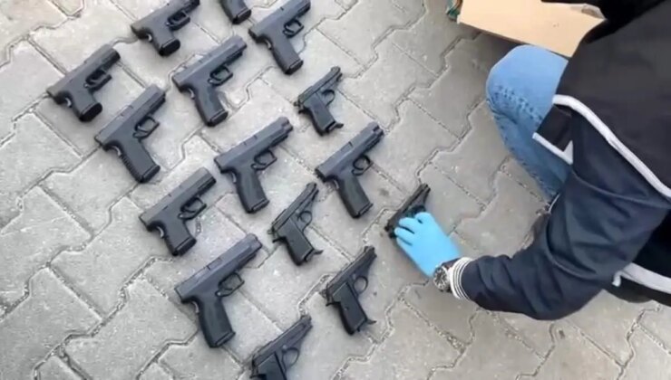 Samsun’da Ruhsatsız Tabancalar Ele Geçirildi