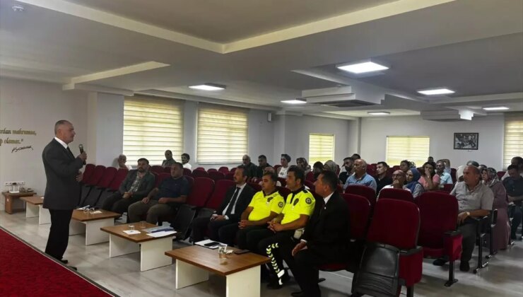Samsun’da Servis Sürücülerine Bilgilendirme Toplantısı Düzenlendi