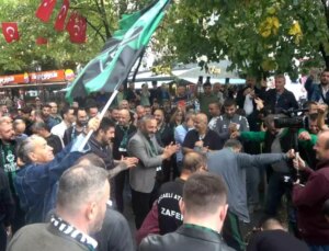 Kocaelispor’dan Moral Yemeği ve Taraftar Yürüyüşü